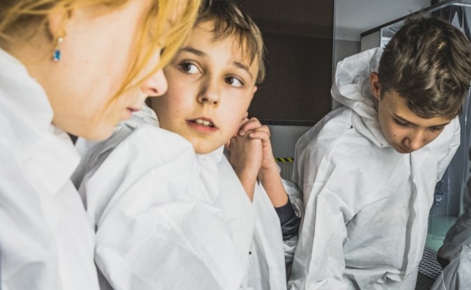 zajęcia edukacyjne, mim, Kraków, marzec 2020