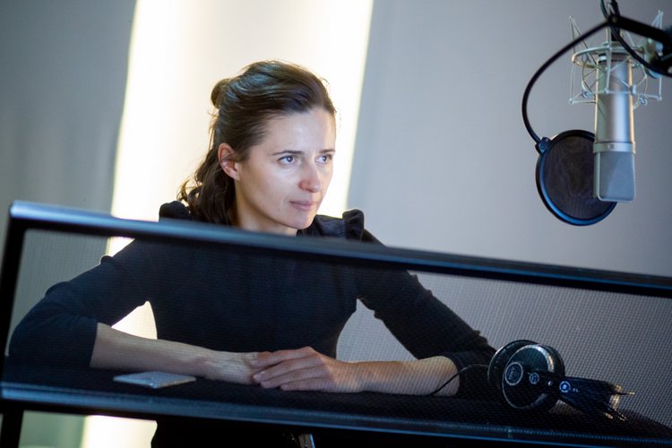 Agnieszka Grochowska, Rodzina Addamsów, Morticia Addams, dubbing