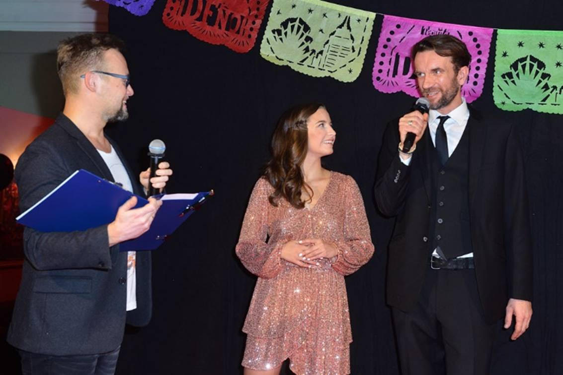 Julia Wieniawa, Tomasz Kot, Salma w krainie dusz